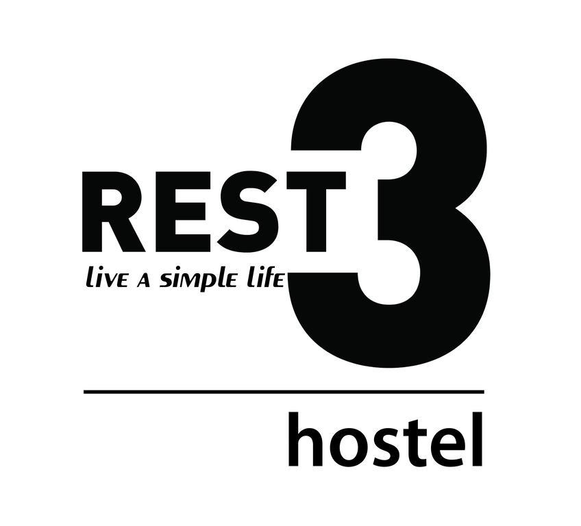 Hostel Rest 3 *