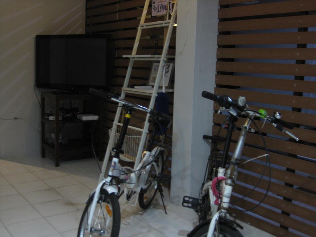 Rest 3 Hostel